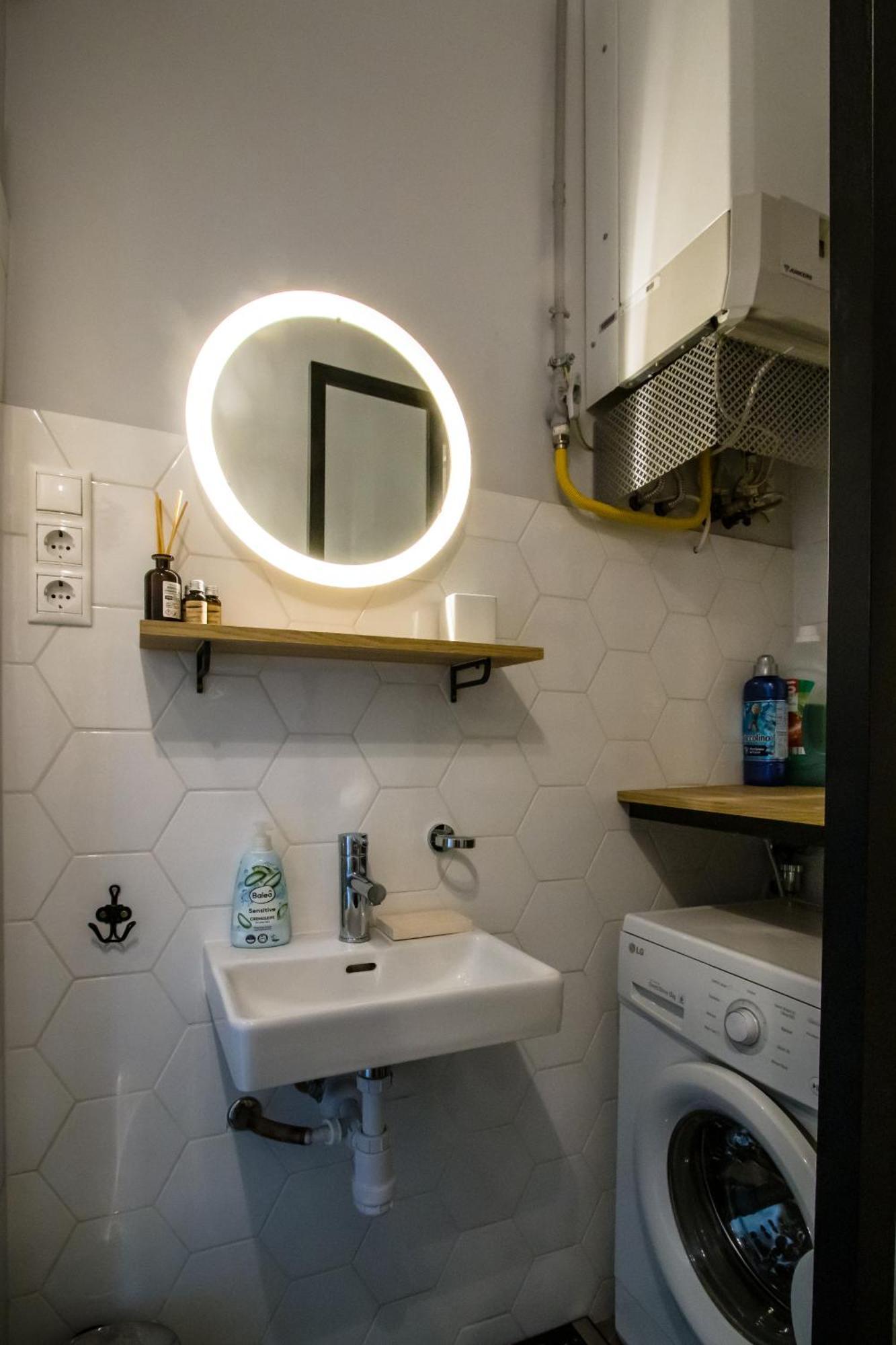 Wilson'S Oktogon Square Suite Apartment Budapest Ngoại thất bức ảnh